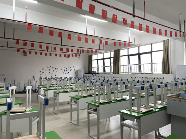 合肥工贸技工学校