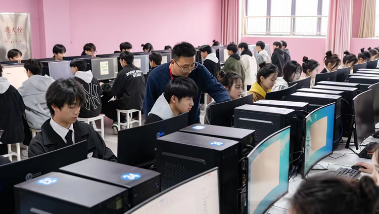 合肥工贸学校